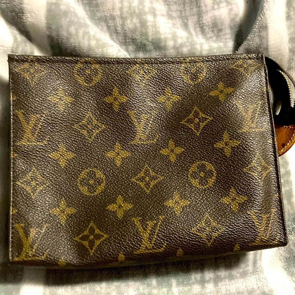 Louis Vuitton Monogram Clutch